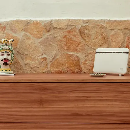 Monserrato House * カターニア