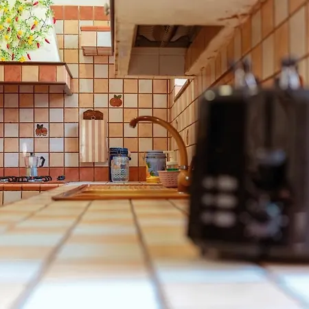 アパート Monserrato House カターニア